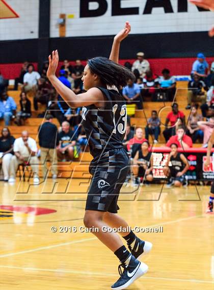 Thumbnail 3 in Havelock vs. West Craven photogallery.