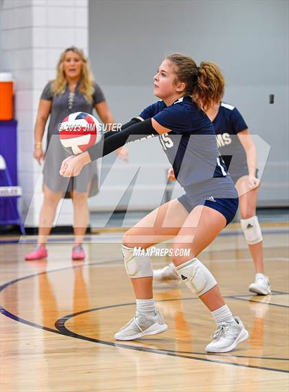 Thumbnail 3 in St. Joseph Catholic vs Allen Academy photogallery.