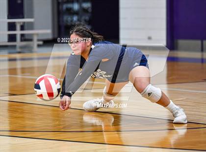 Thumbnail 3 in St. Joseph Catholic vs Allen Academy photogallery.