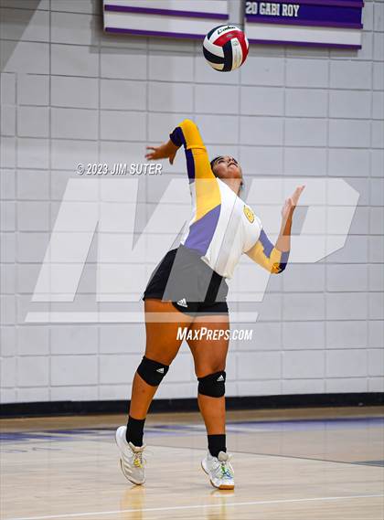 Thumbnail 3 in St. Joseph Catholic vs Allen Academy photogallery.
