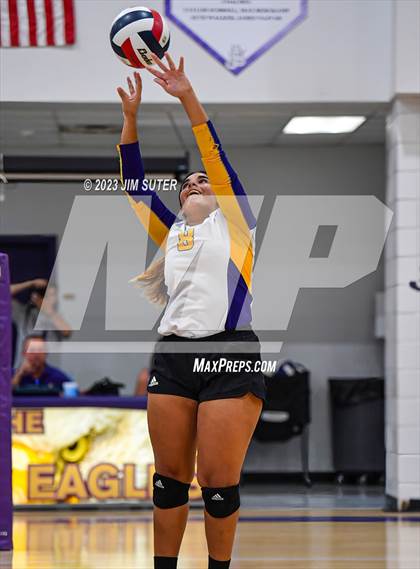 Thumbnail 1 in St. Joseph Catholic vs Allen Academy photogallery.