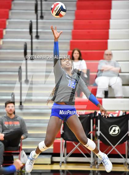Thumbnail 3 in Grand Oaks vs. Cypress Woods (KISD/CFISD Tournament) photogallery.