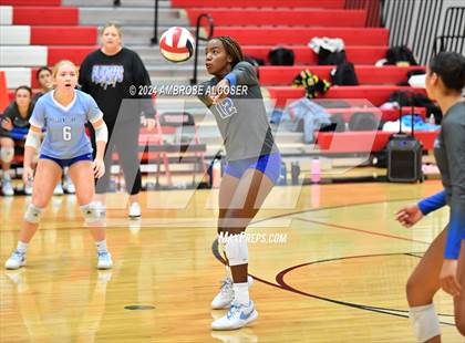 Thumbnail 3 in Grand Oaks vs. Cypress Woods (KISD/CFISD Tournament) photogallery.