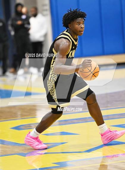 Thumbnail 1 in Knight @ Quartz Hill photogallery.