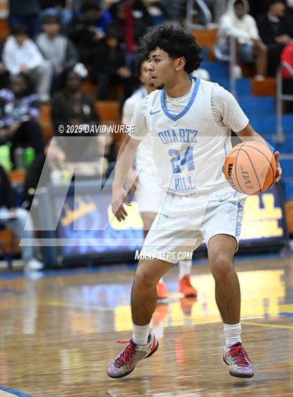 Thumbnail 2 in Knight @ Quartz Hill photogallery.