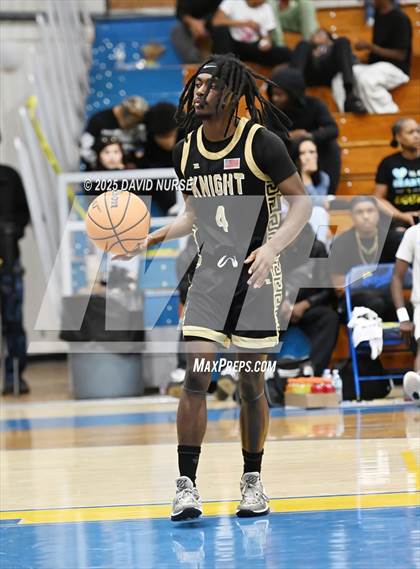 Thumbnail 1 in Knight @ Quartz Hill photogallery.