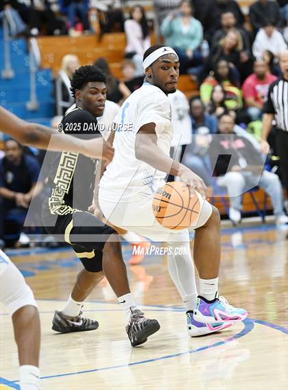 Thumbnail 3 in Knight @ Quartz Hill photogallery.