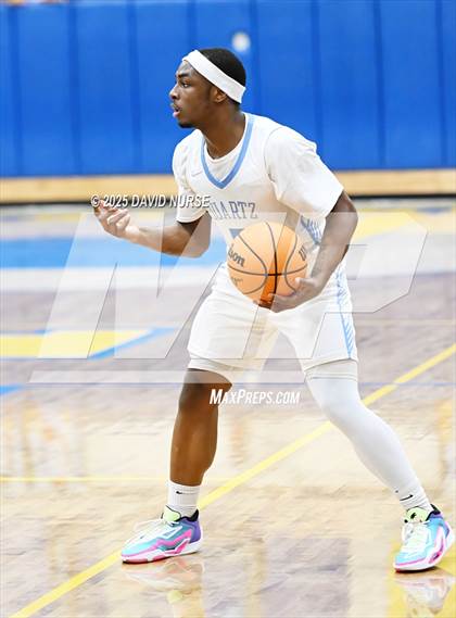 Thumbnail 1 in Knight @ Quartz Hill photogallery.