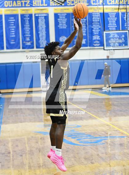 Thumbnail 2 in Knight @ Quartz Hill photogallery.