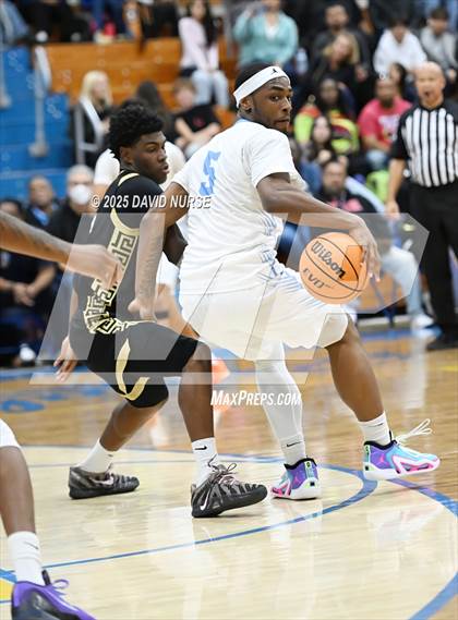 Thumbnail 2 in Knight @ Quartz Hill photogallery.