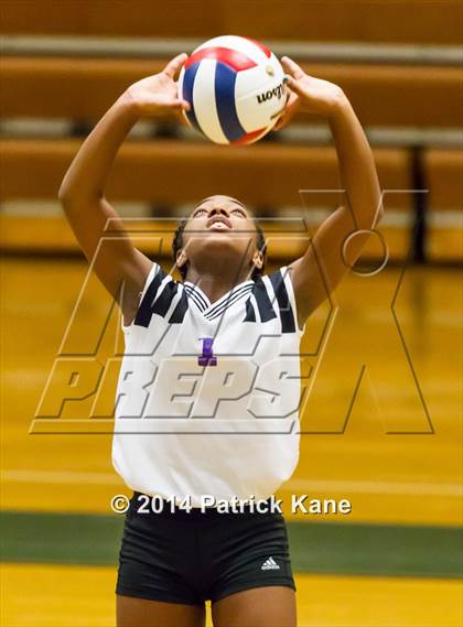 Thumbnail 1 in Potomac Falls @ Langley photogallery.
