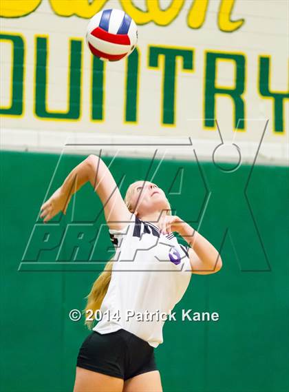Thumbnail 1 in Potomac Falls @ Langley photogallery.