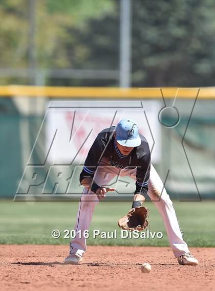Thumbnail 1 in Pueblo West vs. Valor Christian (CHSAA 4A Final - Game1) photogallery.