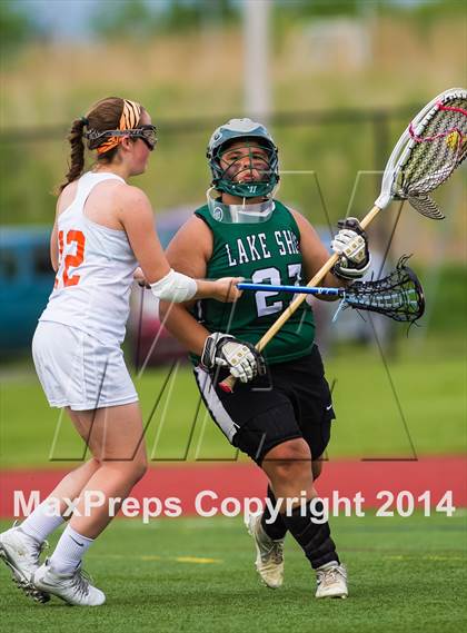 Thumbnail 3 in Lake Shore vs Amherst Central (Section 6 Class C Final) photogallery.