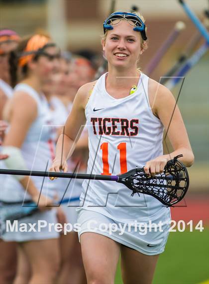 Thumbnail 1 in Lake Shore vs Amherst Central (Section 6 Class C Final) photogallery.