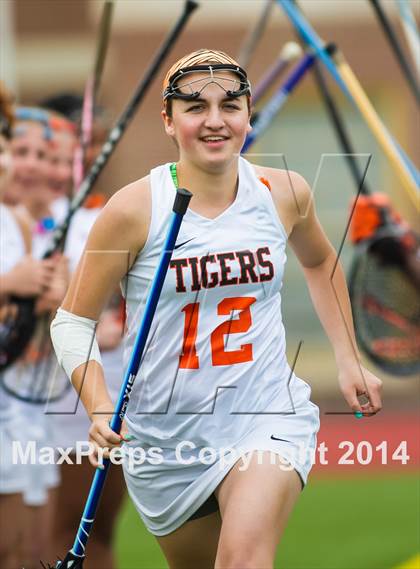 Thumbnail 3 in Lake Shore vs Amherst Central (Section 6 Class C Final) photogallery.