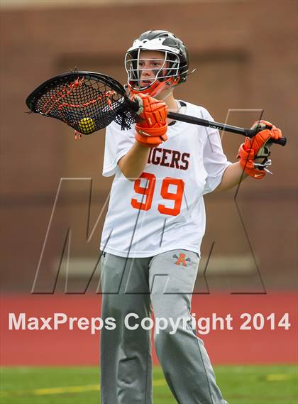 Thumbnail 2 in Lake Shore vs Amherst Central (Section 6 Class C Final) photogallery.