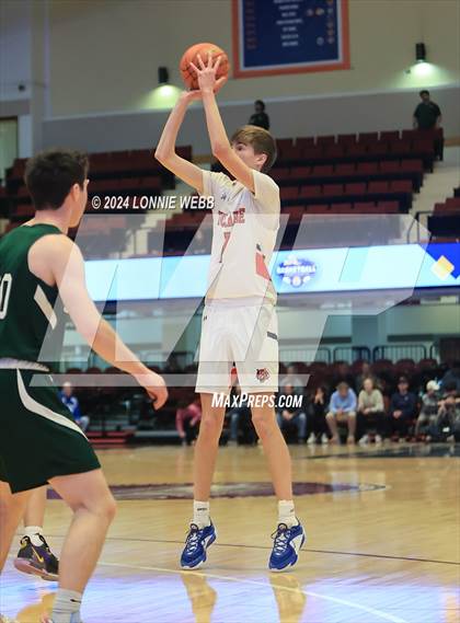 Thumbnail 2 in Tuckahoe vs. Leffell (NYSPHSAA Section 1 Class C Semifinal) photogallery.