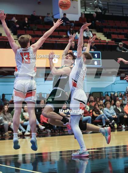 Thumbnail 3 in Tuckahoe vs. Leffell (NYSPHSAA Section 1 Class C Semifinal) photogallery.