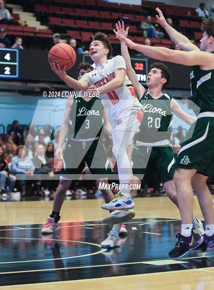 Thumbnail 2 in Tuckahoe vs. Leffell (NYSPHSAA Section 1 Class C Semifinal) photogallery.