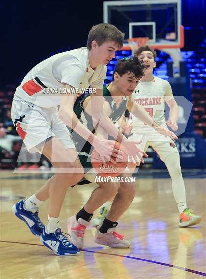 Thumbnail 2 in Tuckahoe vs. Leffell (NYSPHSAA Section 1 Class C Semifinal) photogallery.