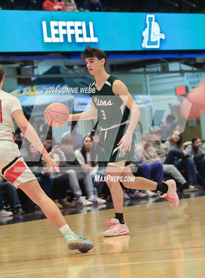 Thumbnail 1 in Tuckahoe vs. Leffell (NYSPHSAA Section 1 Class C Semifinal) photogallery.