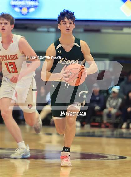 Thumbnail 3 in Tuckahoe vs. Leffell (NYSPHSAA Section 1 Class C Semifinal) photogallery.