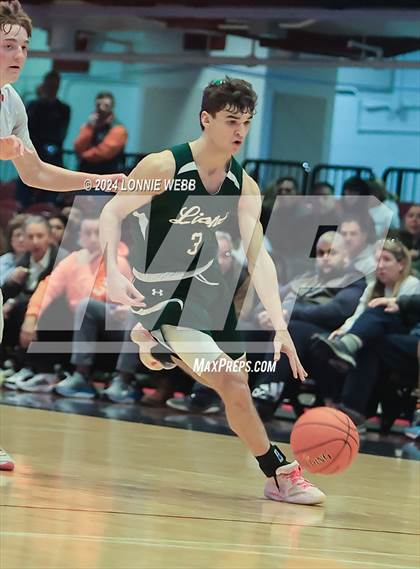 Thumbnail 1 in Tuckahoe vs. Leffell (NYSPHSAA Section 1 Class C Semifinal) photogallery.