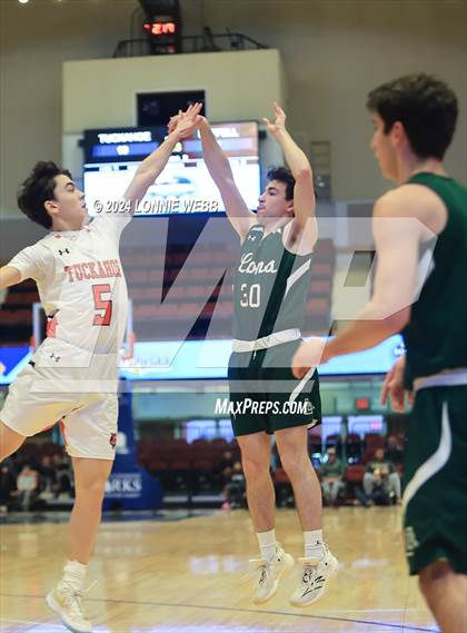 Thumbnail 2 in Tuckahoe vs. Leffell (NYSPHSAA Section 1 Class C Semifinal) photogallery.