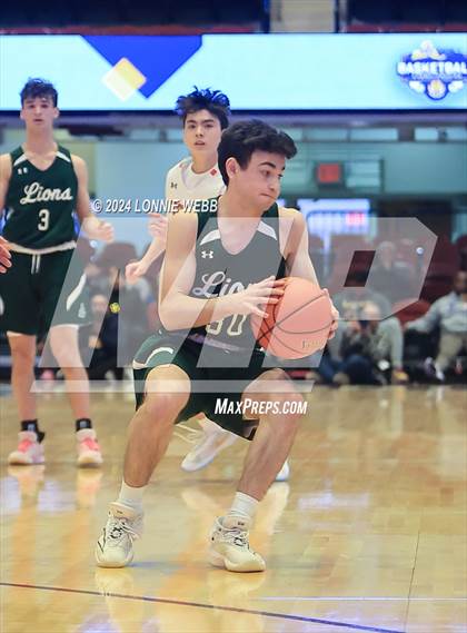 Thumbnail 2 in Tuckahoe vs. Leffell (NYSPHSAA Section 1 Class C Semifinal) photogallery.