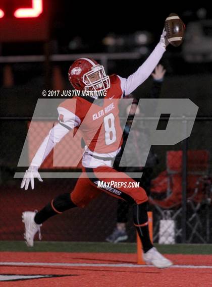 Thumbnail 2 in Glen Rose vs. Newport (AAA 3A Round 1 Playoff) photogallery.