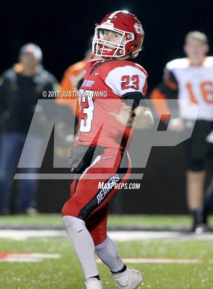 Thumbnail 3 in Glen Rose vs. Newport (AAA 3A Round 1 Playoff) photogallery.