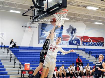 Thumbnail 3 in Lake Creek vs. Bellaire (McDonald's Texas Invitational) photogallery.