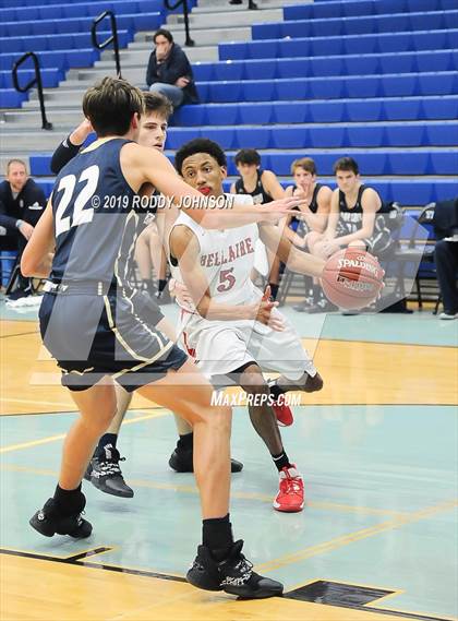 Thumbnail 1 in Lake Creek vs. Bellaire (McDonald's Texas Invitational) photogallery.