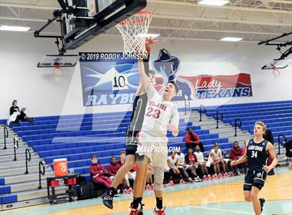 Thumbnail 2 in Lake Creek vs. Bellaire (McDonald's Texas Invitational) photogallery.
