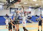 Photo from the gallery "Lake Creek vs. Bellaire (McDonald's Texas Invitational)"