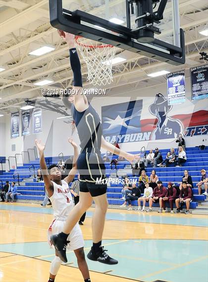 Thumbnail 2 in Lake Creek vs. Bellaire (McDonald's Texas Invitational) photogallery.