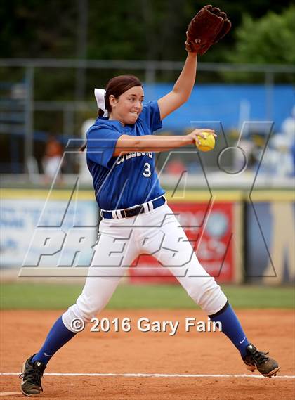 Thumbnail 3 in Tennessee vs. Georgia (All-Star Softball Game) photogallery.
