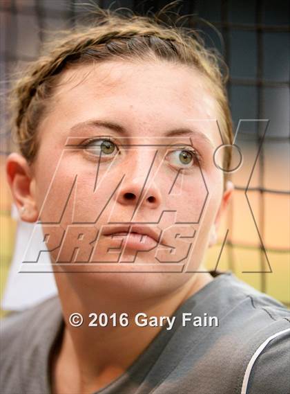 Thumbnail 2 in Tennessee vs. Georgia (All-Star Softball Game) photogallery.
