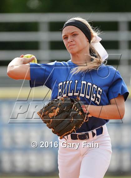 Thumbnail 2 in Tennessee vs. Georgia (All-Star Softball Game) photogallery.
