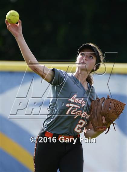 Thumbnail 3 in Tennessee vs. Georgia (All-Star Softball Game) photogallery.