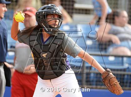 Thumbnail 1 in Tennessee vs. Georgia (All-Star Softball Game) photogallery.