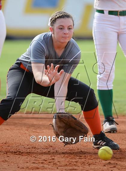 Thumbnail 3 in Tennessee vs. Georgia (All-Star Softball Game) photogallery.