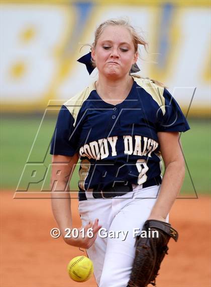 Thumbnail 1 in Tennessee vs. Georgia (All-Star Softball Game) photogallery.