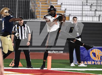 Thumbnail 3 in McClymonds vs. Mater Dei Catholic (CIF State D2-AA Final) photogallery.