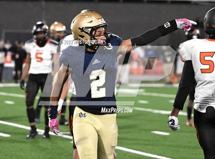 Thumbnail 2 in McClymonds vs. Mater Dei Catholic (CIF State D2-AA Final) photogallery.