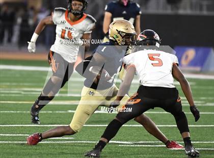 Thumbnail 3 in McClymonds vs. Mater Dei Catholic (CIF State D2-AA Final) photogallery.