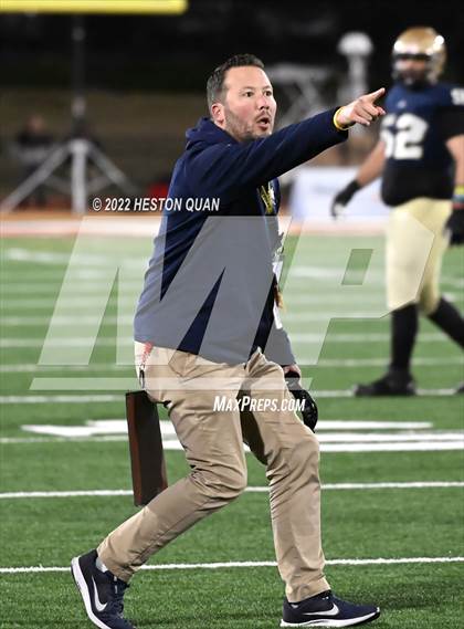 Thumbnail 1 in McClymonds vs. Mater Dei Catholic (CIF State D2-AA Final) photogallery.