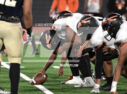 Thumbnail 3 in McClymonds vs. Mater Dei Catholic (CIF State D2-AA Final) photogallery.