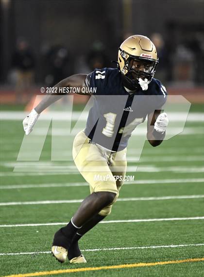 Thumbnail 1 in McClymonds vs. Mater Dei Catholic (CIF State D2-AA Final) photogallery.